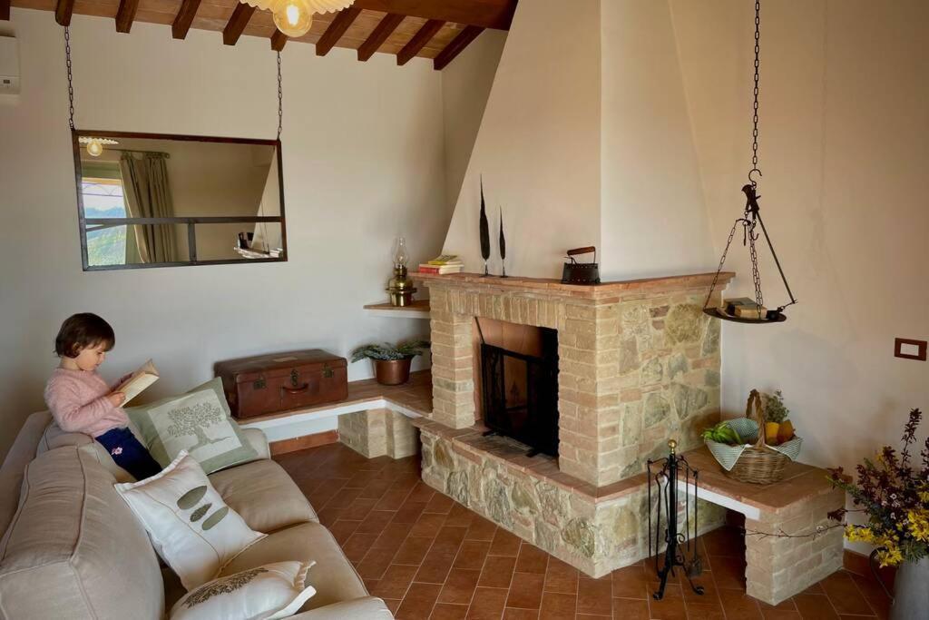 La Casina Della Quercia, Your Tuscan Oak Tree House Osteria Delle Noci Eksteriør billede